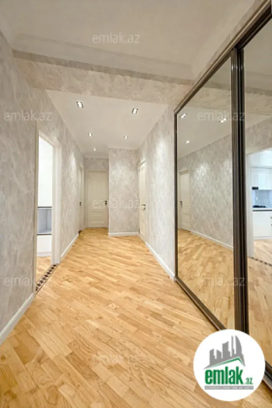 Satılır 3 otaqlı yeni tikili 100 m²