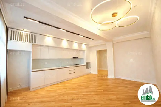 Satılır 3 otaqlı yeni tikili 100 m² — Bakı 3 otaq 100.00 m²