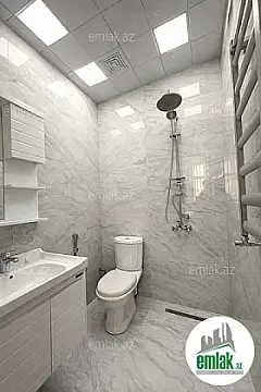 Satılır 3 otaqlı yeni tikili 100 m²