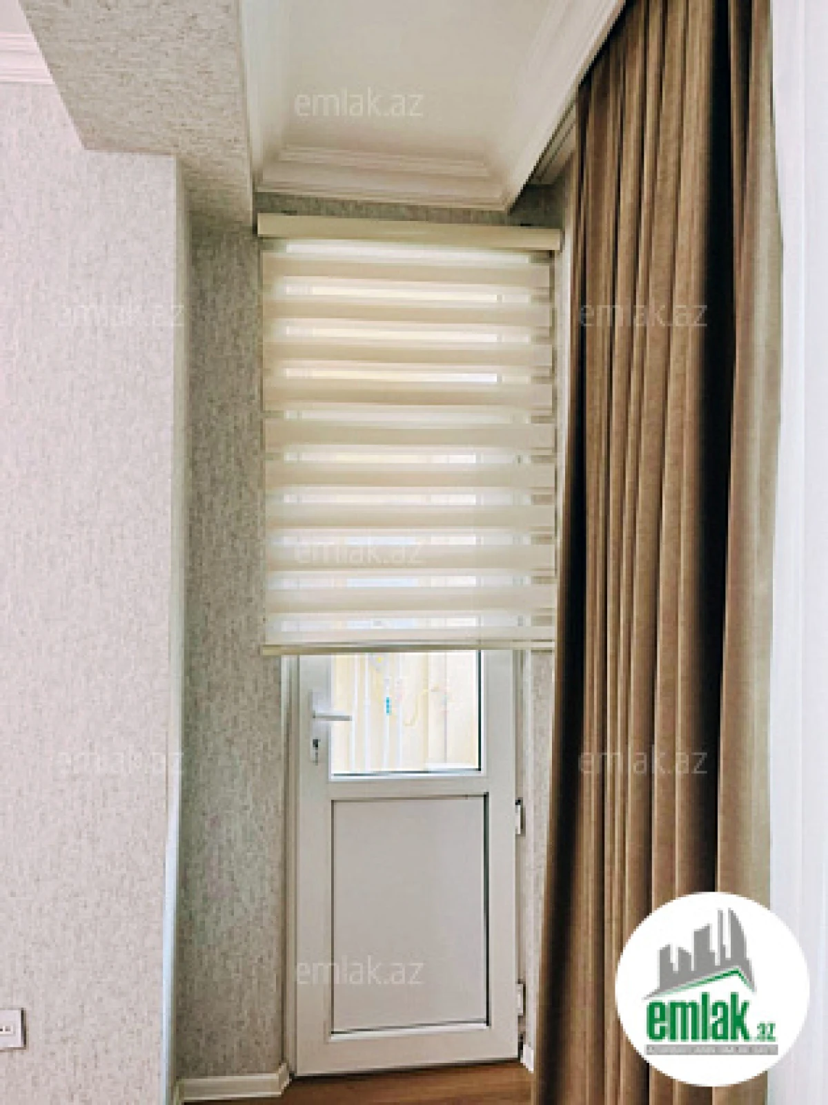 Satılır 2 otaqlı yeni tikili 70 m²