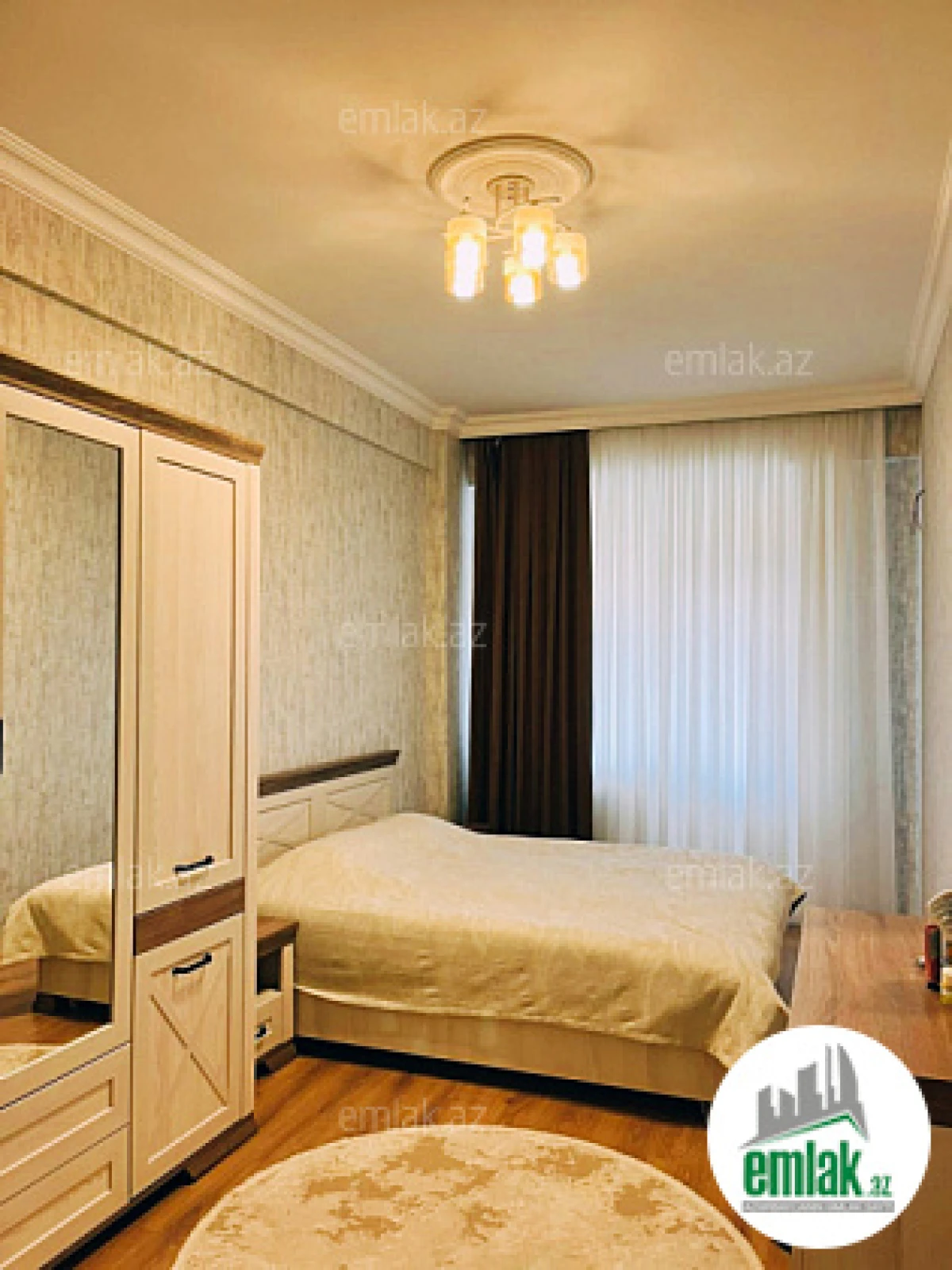 Satılır 2 otaqlı yeni tikili 70 m²