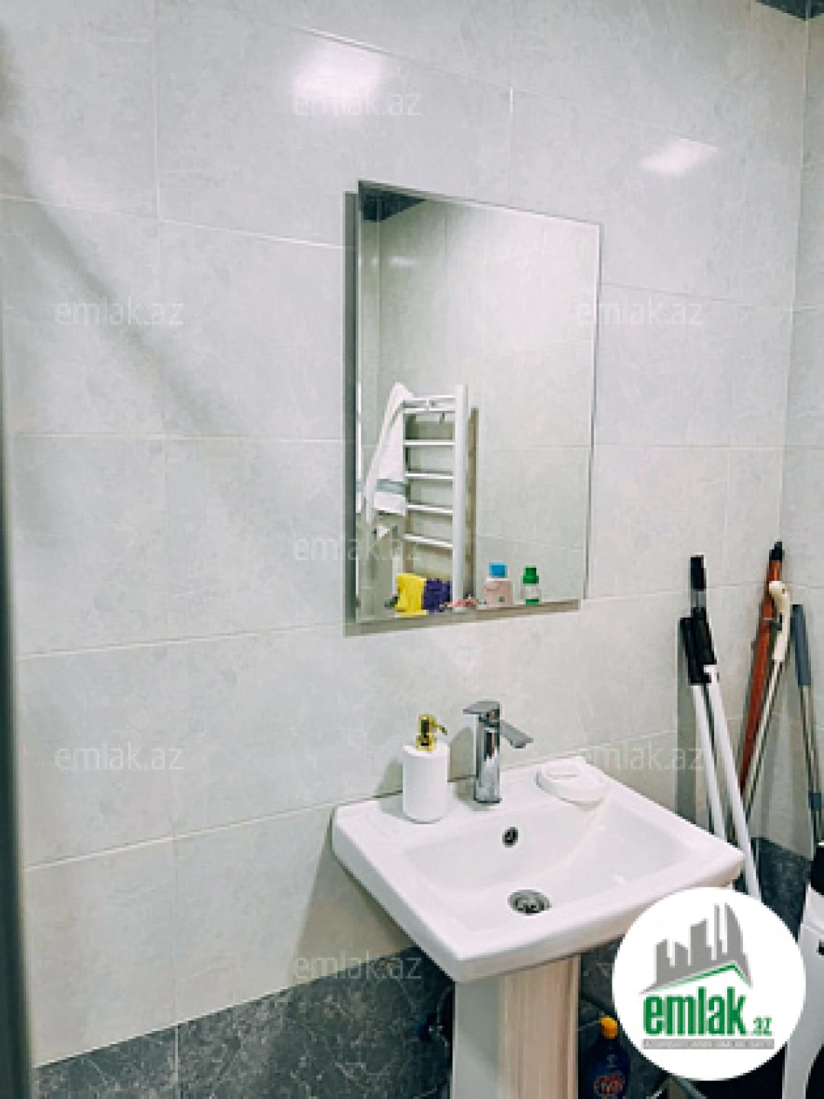 Satılır 2 otaqlı yeni tikili 70 m²