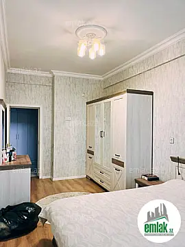 Satılır 2 otaqlı yeni tikili 70 m²