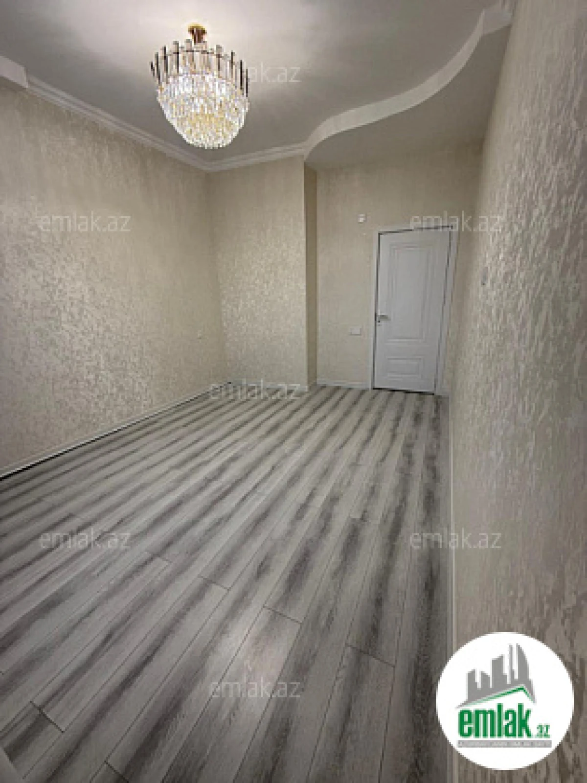 Satılır 2 otaqlı yeni tikili 50 m²
