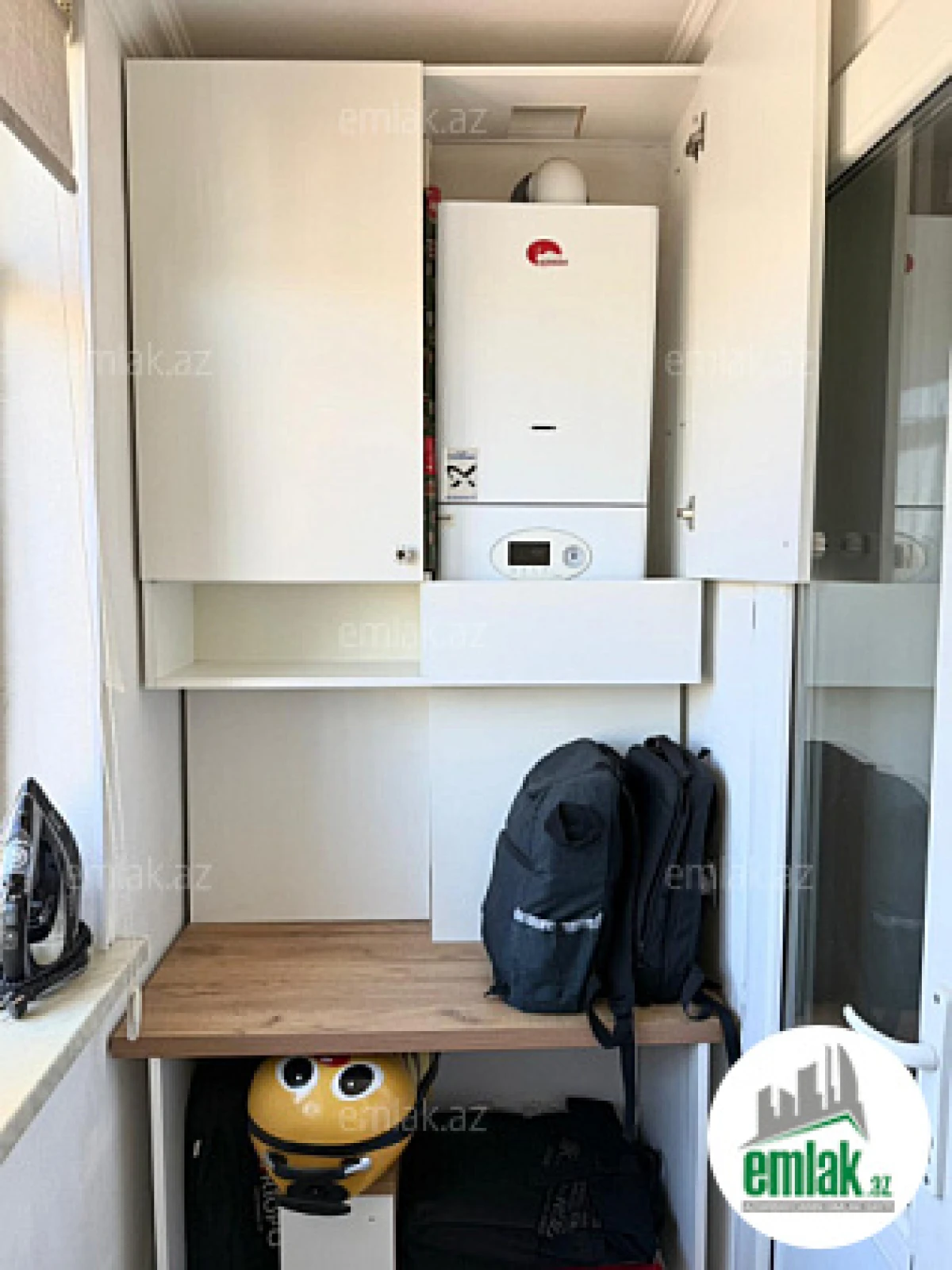 Satılır 2 otaqlı köhnə tikili 55 m²