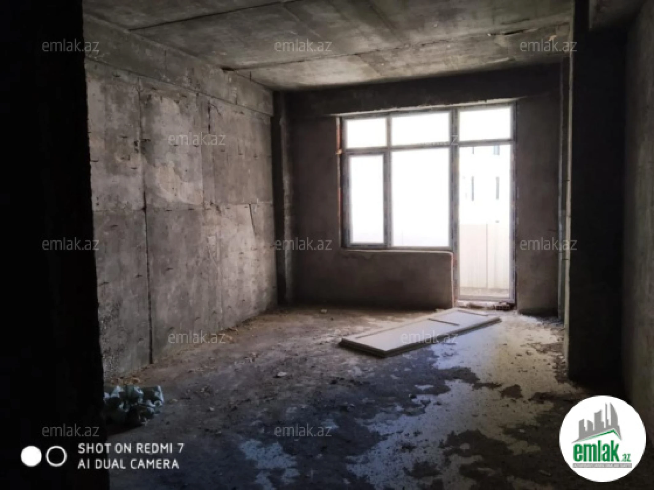 Satılır 3 otaqlı yeni tikili 140 m²