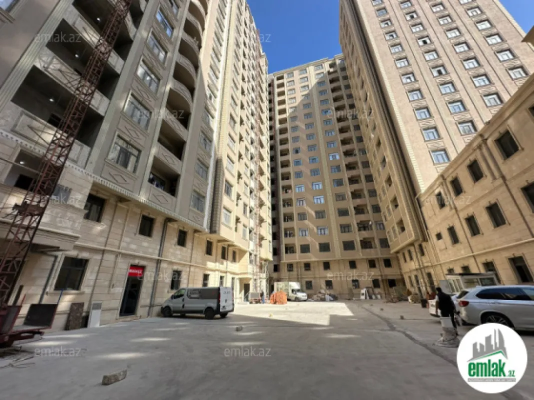 Satılır 3 otaqlı yeni tikili 140 m²