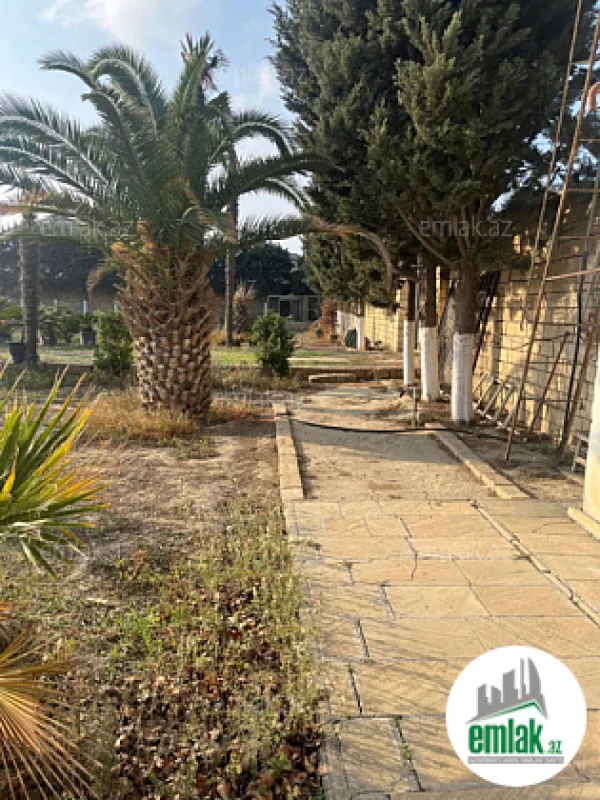 Satılır 10 otaqlı obyekt 1250 m²