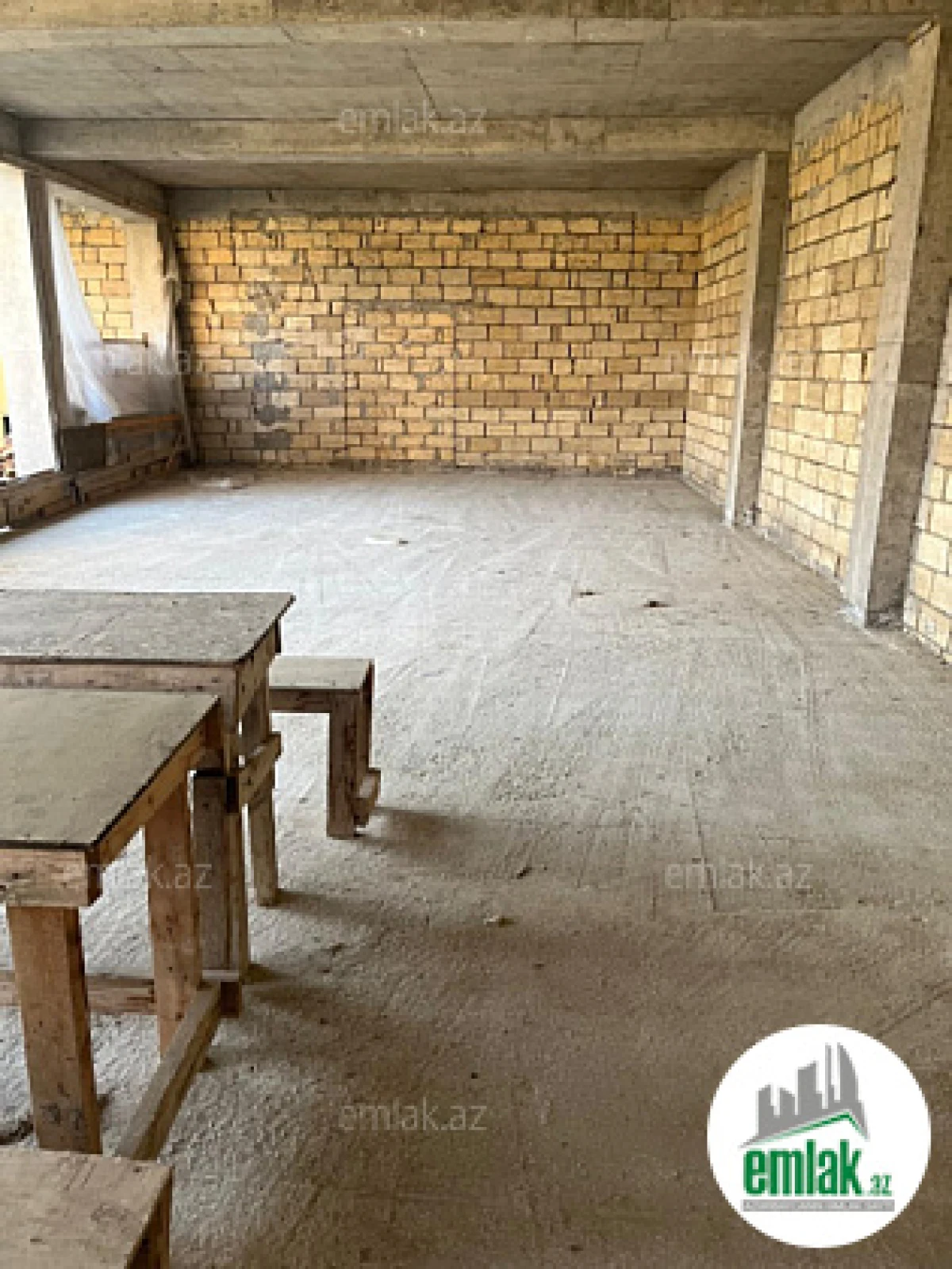 Satılır 10 otaqlı obyekt 1250 m²