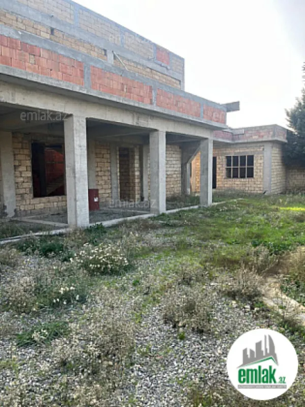 Satılır 10 otaqlı obyekt 1250 m²