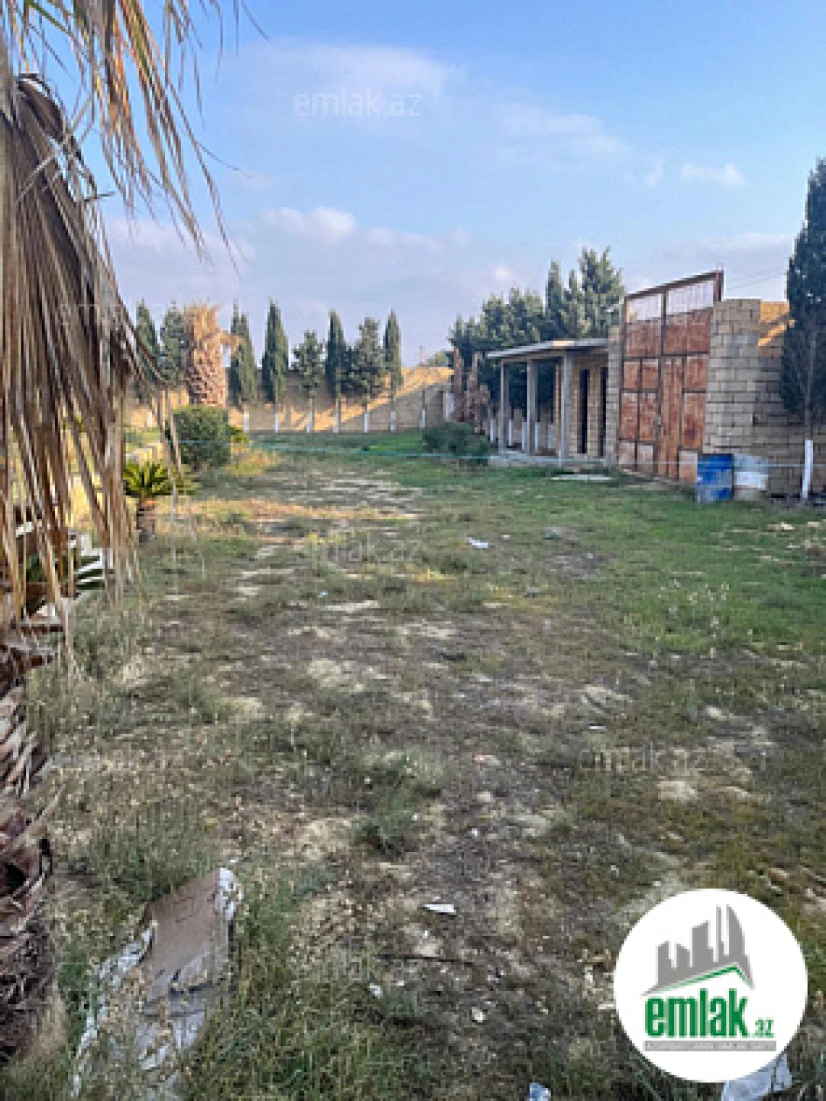 Satılır 10 otaqlı obyekt 1250 m²