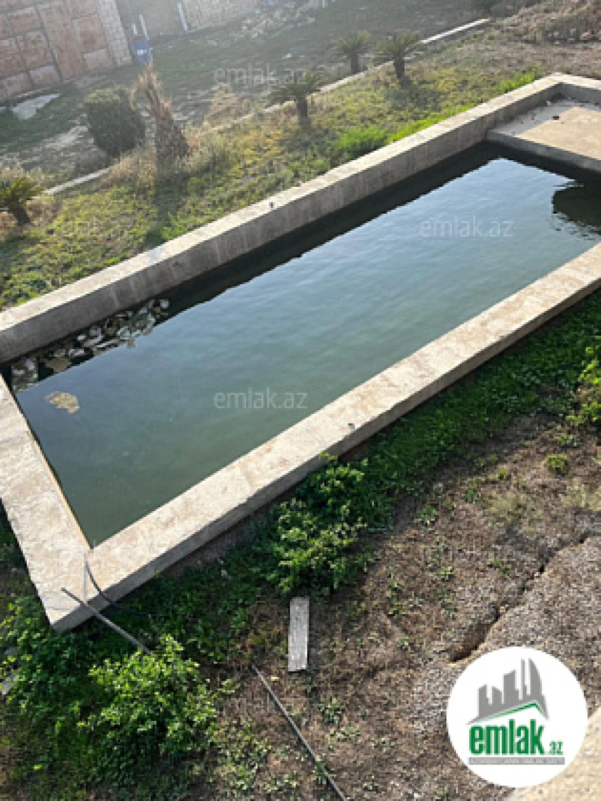 Satılır 10 otaqlı obyekt 1250 m²