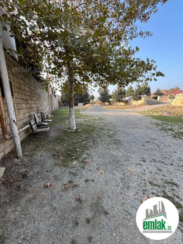 Satılır 10 otaqlı obyekt 1250 m²