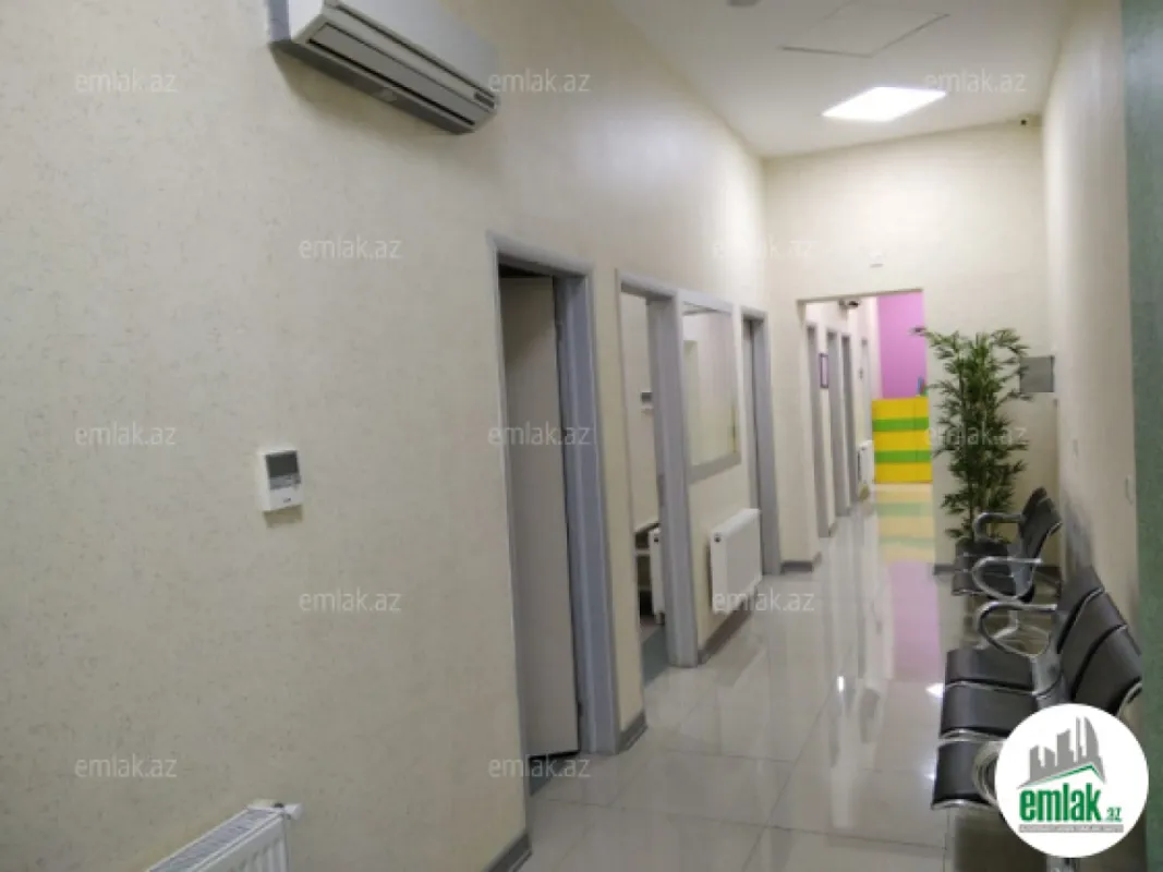 Satılır 11 otaqlı obyekt 270 m²