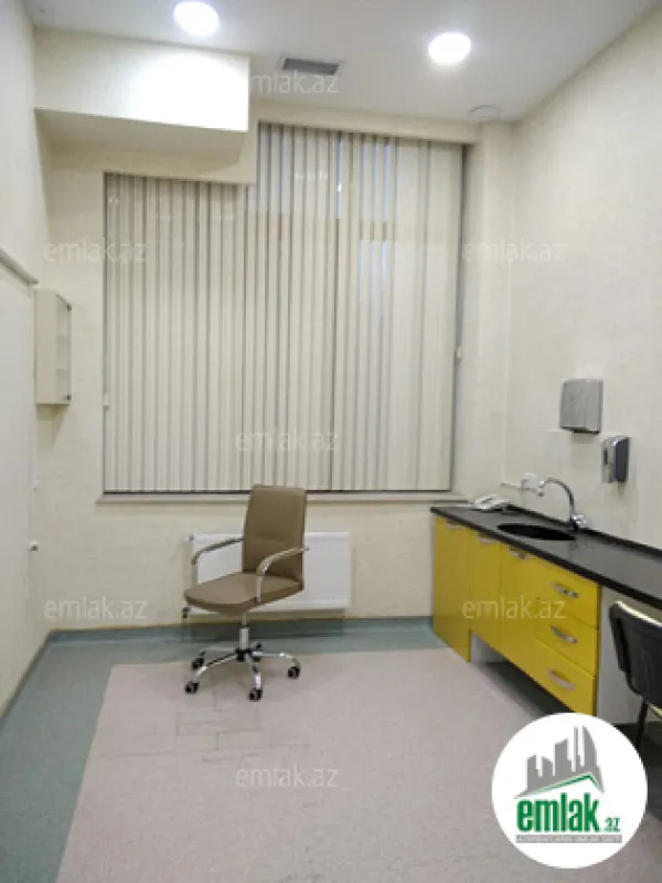 Satılır 11 otaqlı obyekt 270 m²