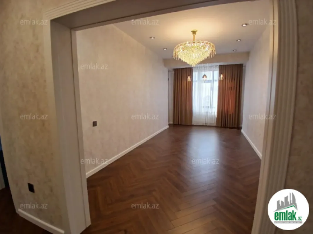 Satılır 3 otaqlı yeni tikili 139 m²