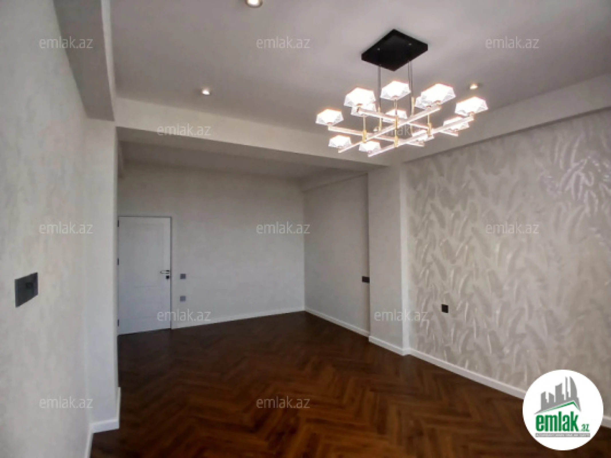 Satılır 3 otaqlı yeni tikili 139 m²