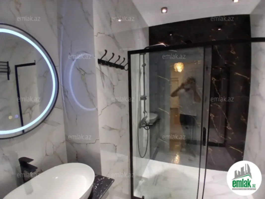 Satılır 3 otaqlı yeni tikili 139 m²