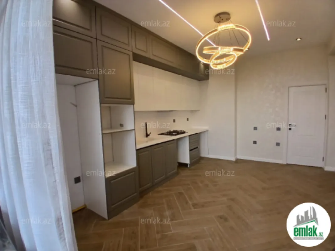 Satılır 3 otaqlı yeni tikili 139 m²