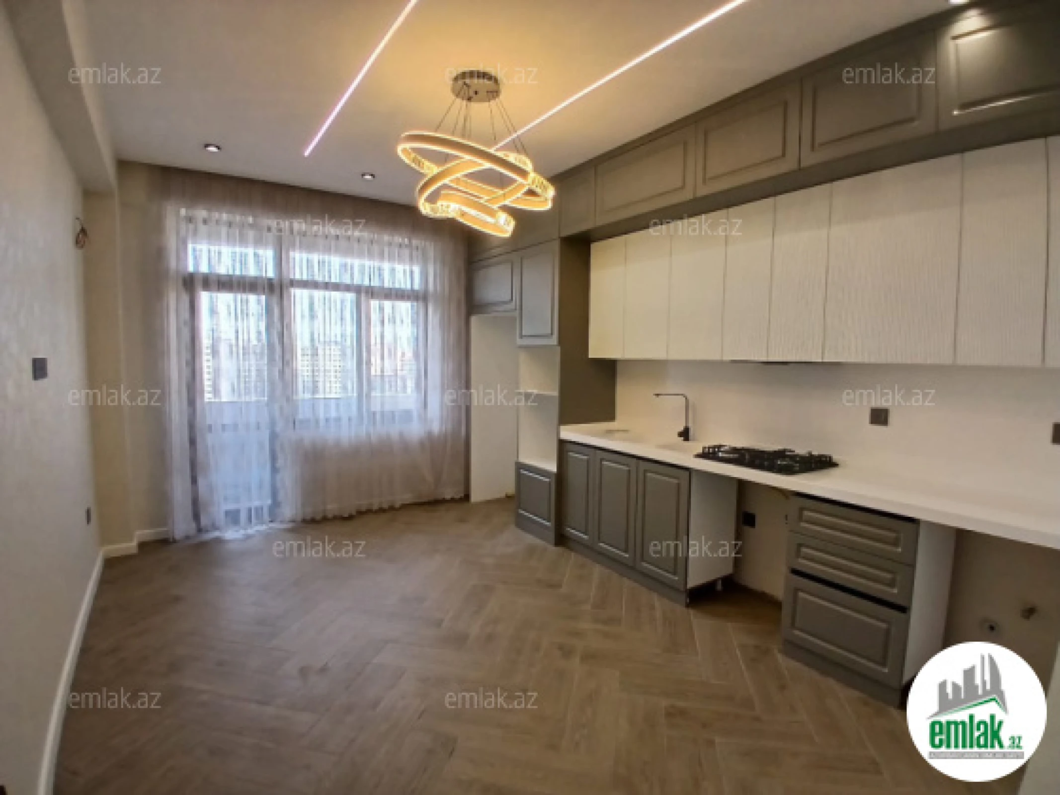 Satılır 3 otaqlı yeni tikili 139 m²