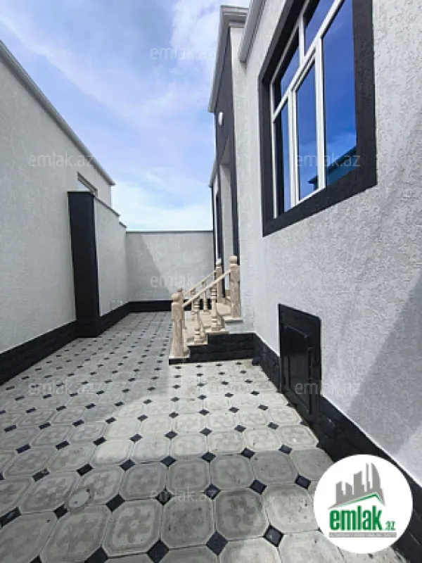Satılır 3 otaqlı həyət evi 80 m²