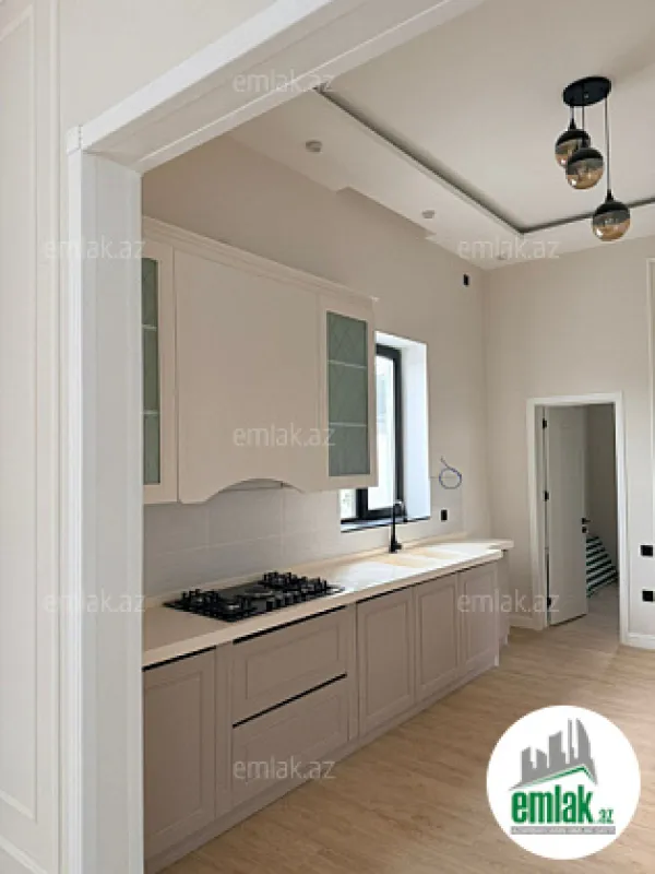 Satılır 4 otaqlı həyət evi 170 m²