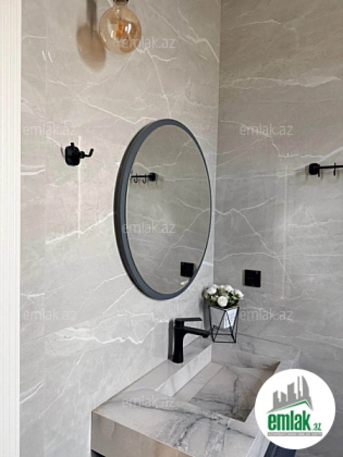 Satılır 4 otaqlı həyət evi 170 m²