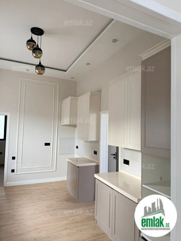 Satılır 4 otaqlı həyət evi 170 m²