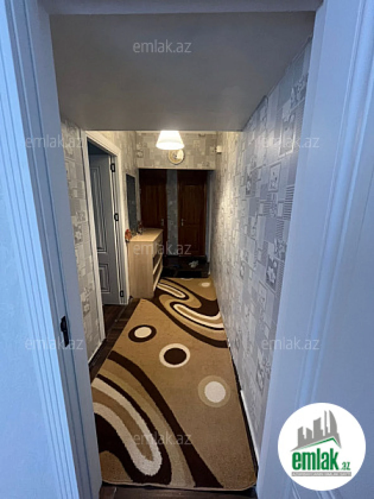 Satılır 2 otaqlı köhnə tikili 58 m²