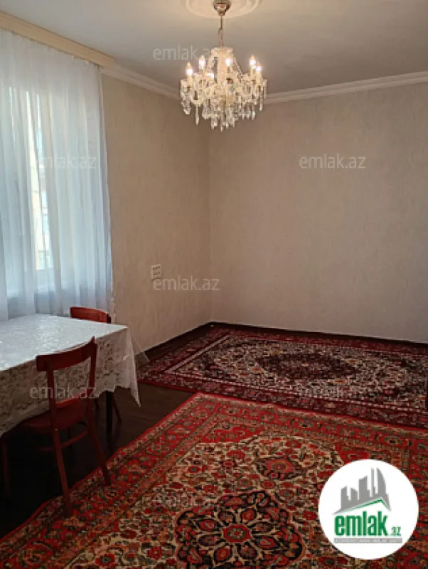 Satılır 2 otaqlı köhnə tikili 58 m²