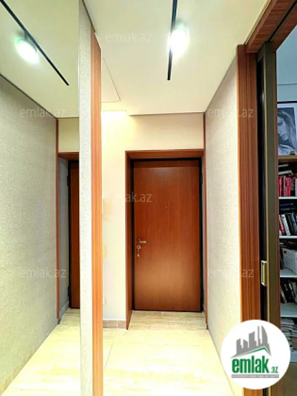 Satılır 2 otaqlı köhnə tikili 55.5 m²