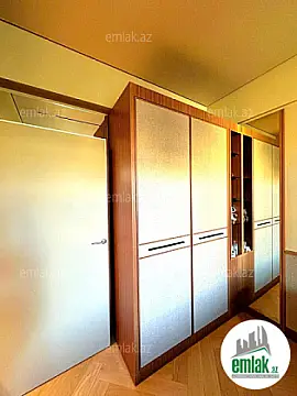 Satılır 2 otaqlı köhnə tikili 55.5 m²