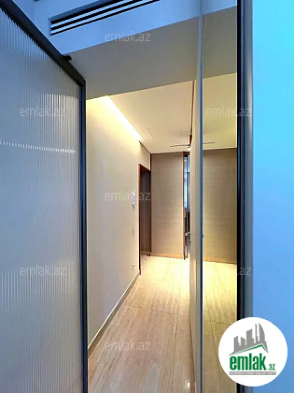 Satılır 2 otaqlı köhnə tikili 55.5 m²