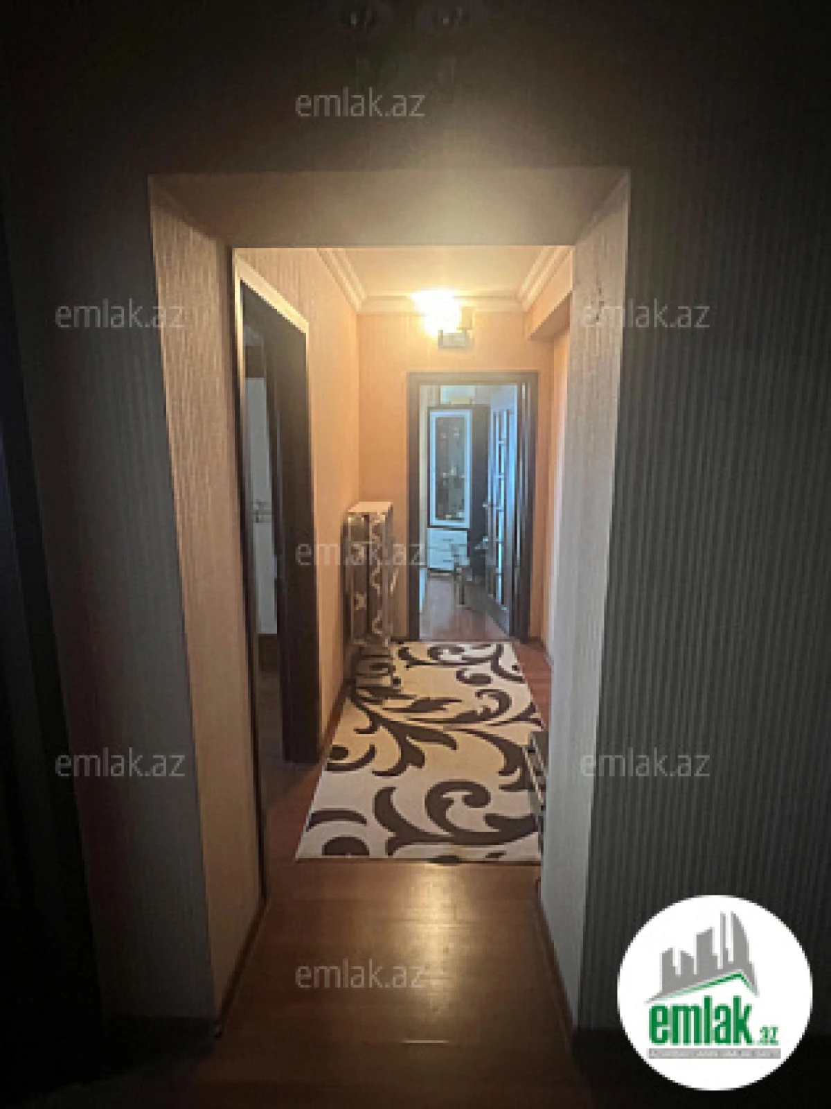 Satılır 2 otaqlı yeni tikili 75 m²