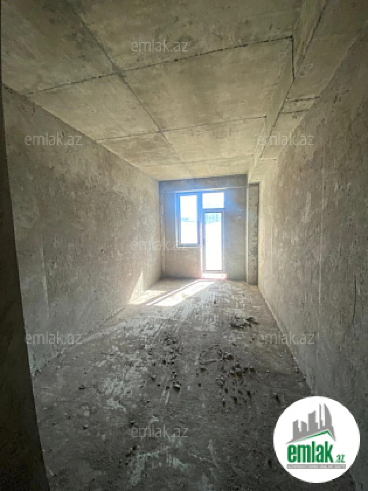 Satılır 3 otaqlı yeni tikili 172 m²