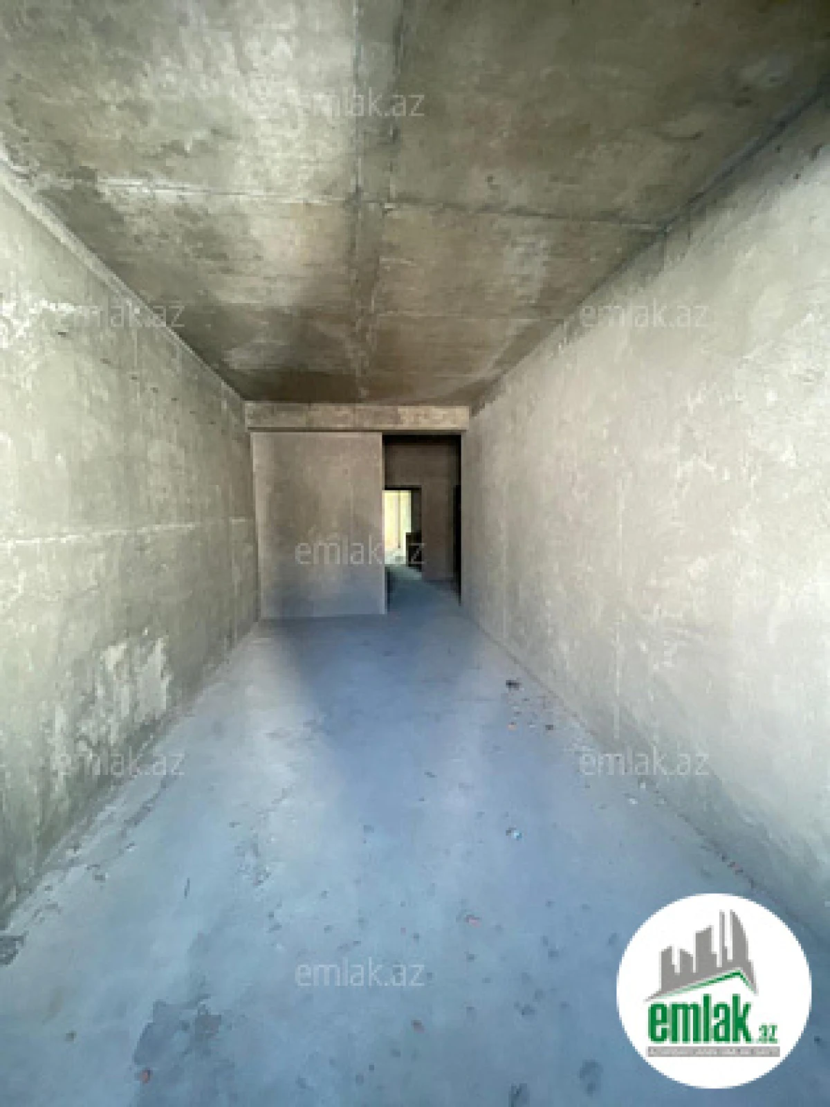 Satılır 3 otaqlı yeni tikili 172 m²