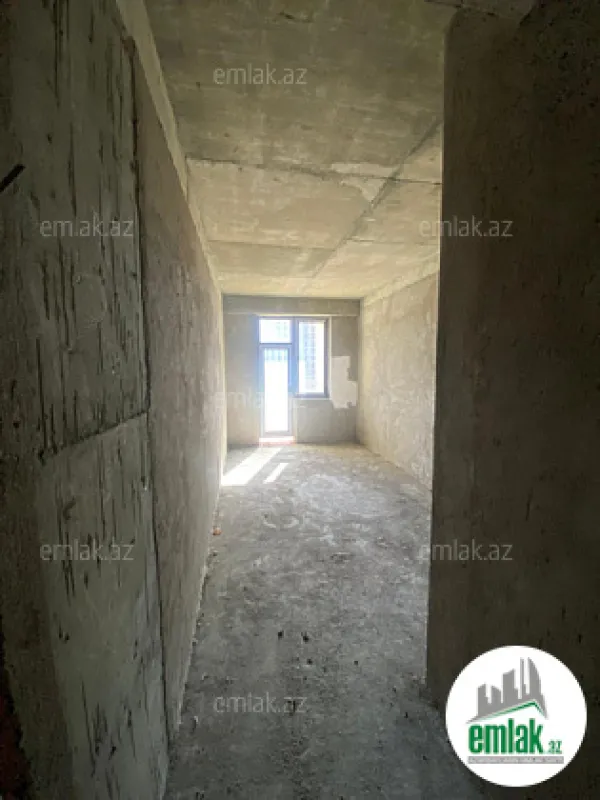 Satılır 3 otaqlı yeni tikili 172 m²