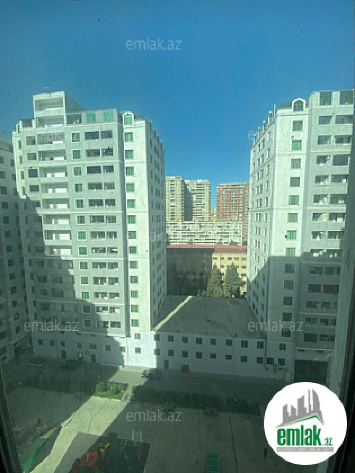 Satılır 3 otaqlı yeni tikili 172 m²