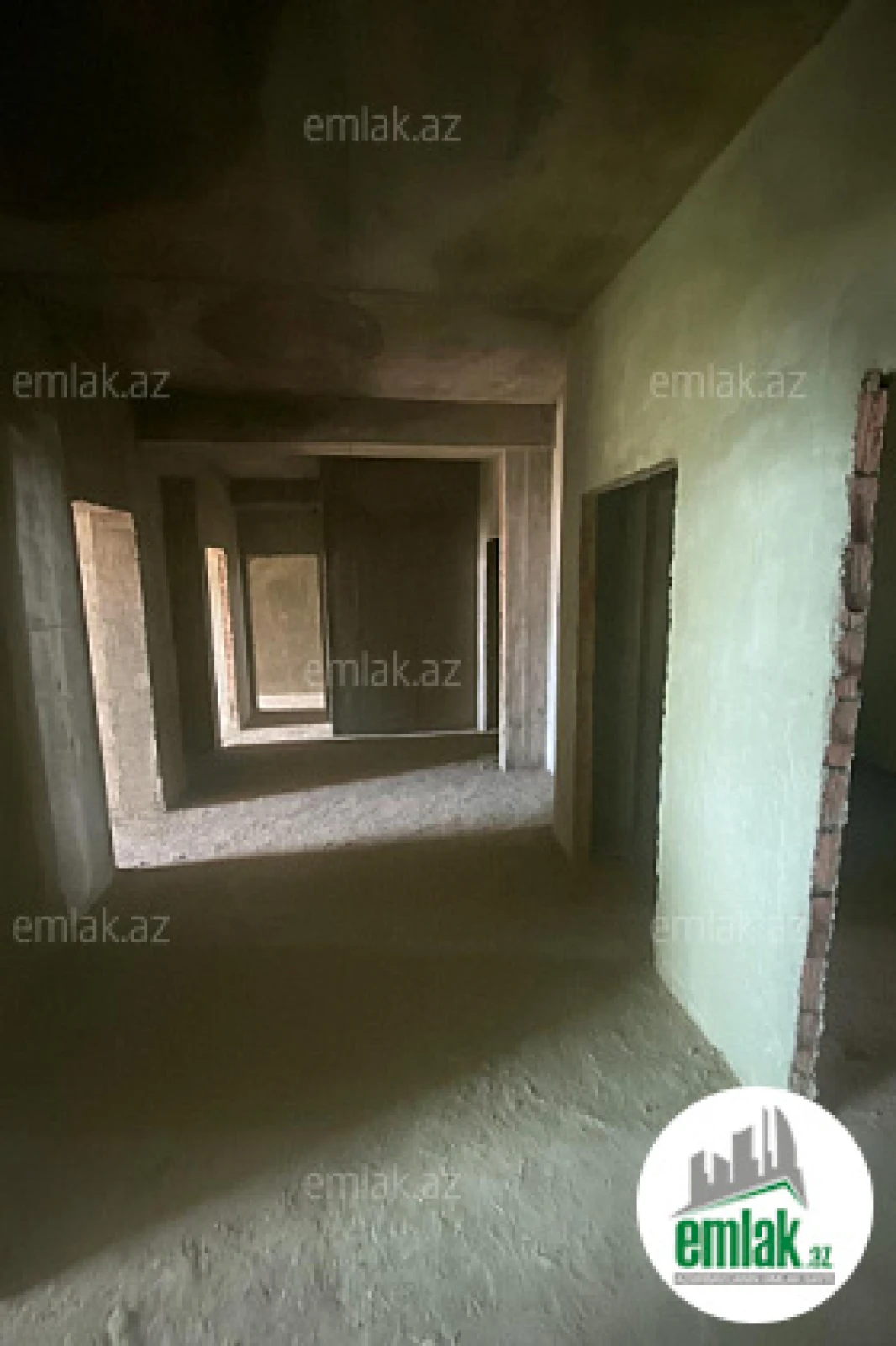 Satılır 3 otaqlı yeni tikili 172 m²