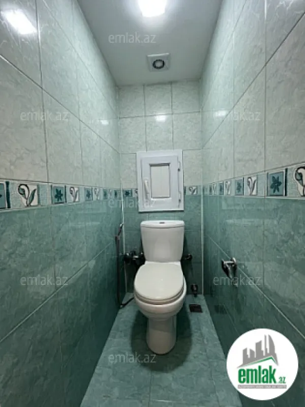 Satılır 2 otaqlı köhnə tikili 62 m²