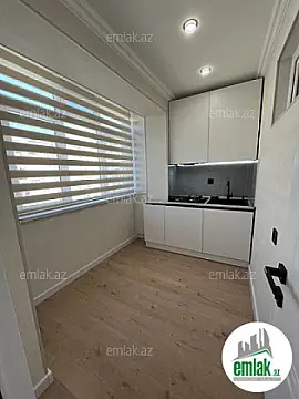 Satılır 2 otaqlı köhnə tikili 62 m²
