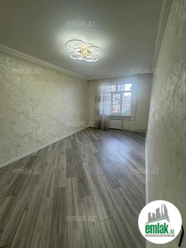 Satılır 4 otaqlı köhnə tikili 85 m²
