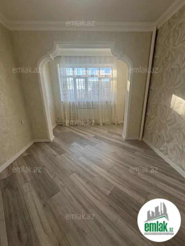 Satılır 4 otaqlı köhnə tikili 85 m²