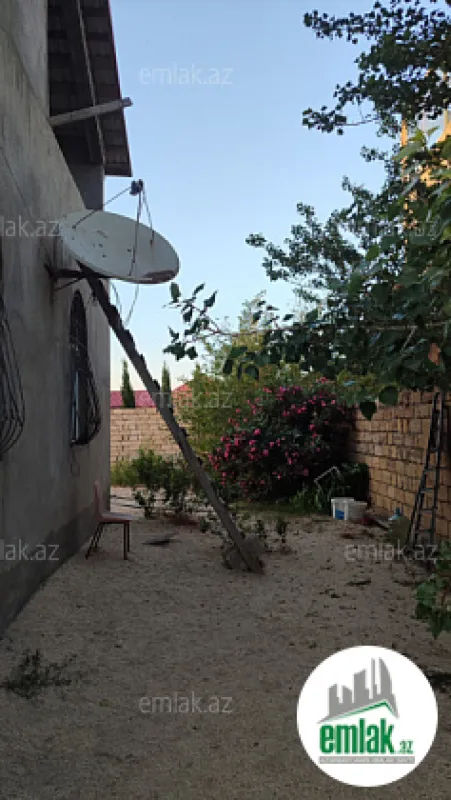 Satılır 2 otaqlı mənzil 210 m²