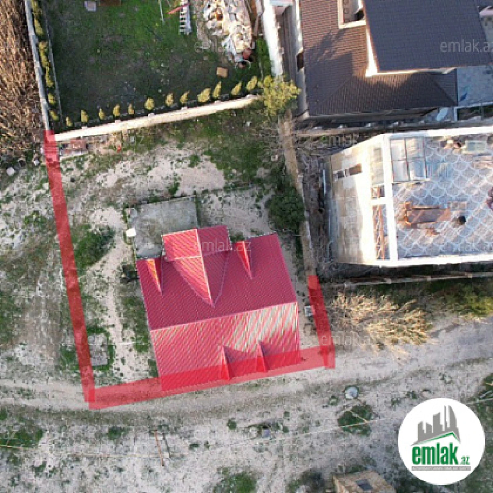 Satılır 2 otaqlı mənzil 210 m²