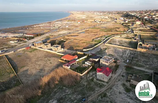 Satılır 2 otaqlı mənzil 210 m²