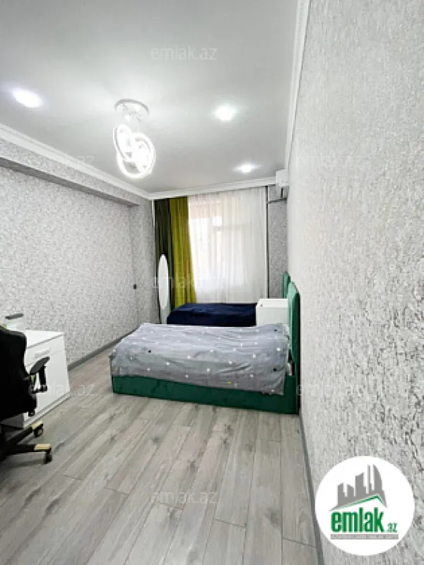 Satılır 3 otaqlı yeni tikili 136 m²