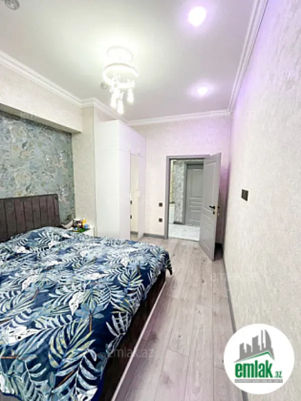 Satılır 3 otaqlı yeni tikili 136 m²