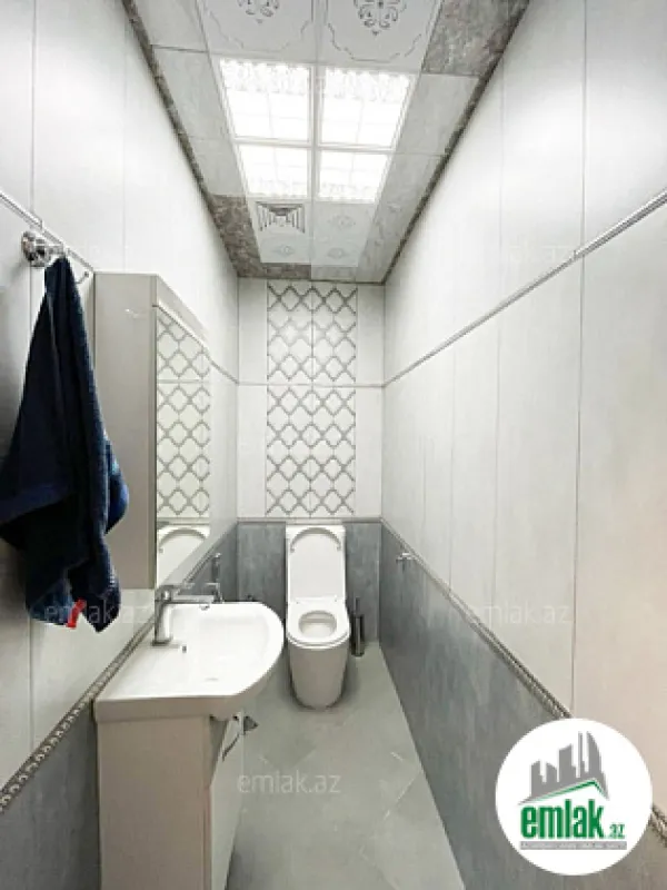 Satılır 3 otaqlı yeni tikili 136 m²