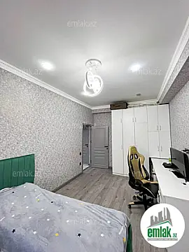 Satılır 3 otaqlı yeni tikili 136 m²